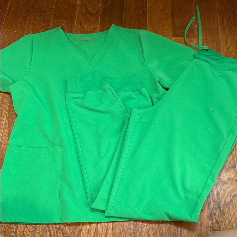 Green Scrub Set